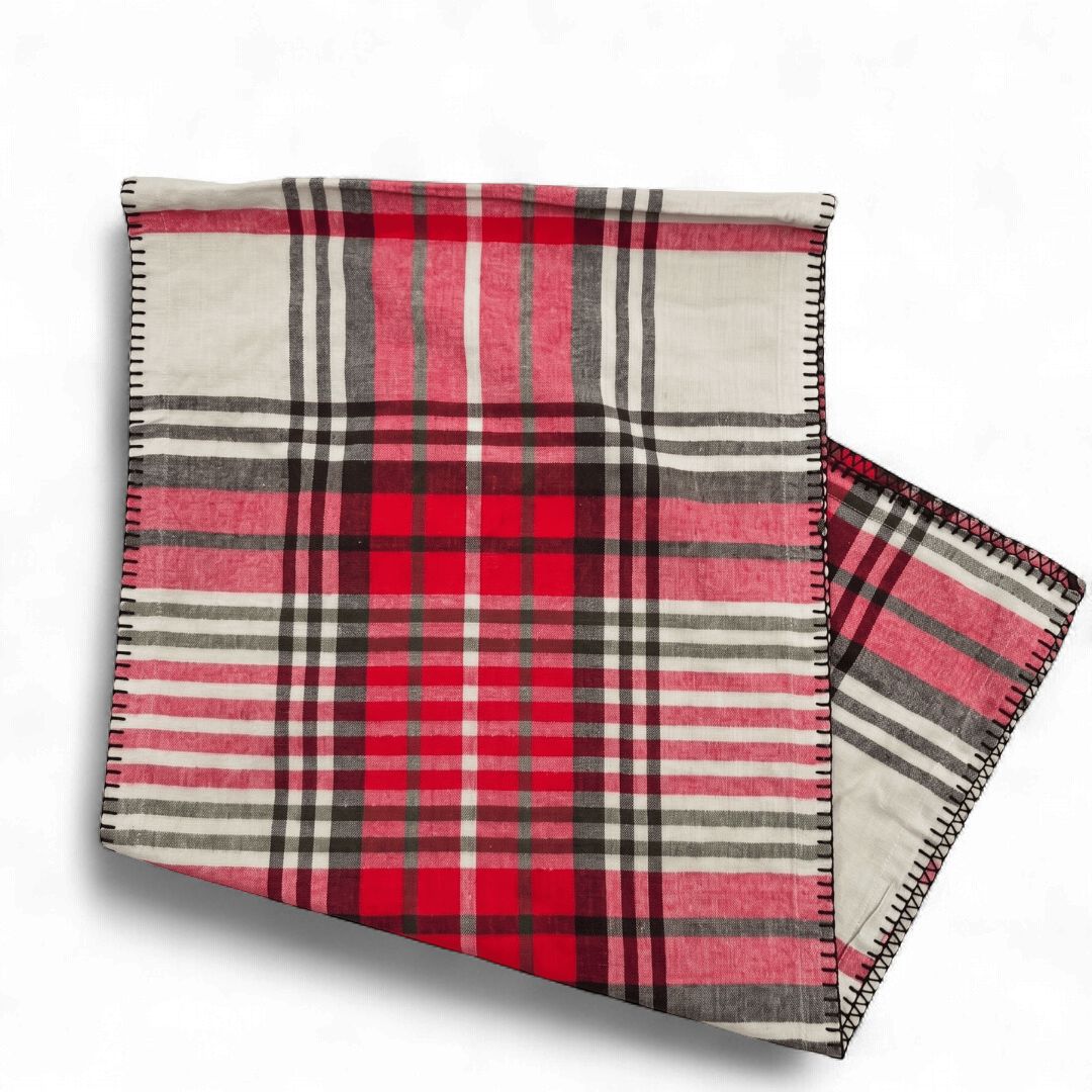 Sno Plaid Runner