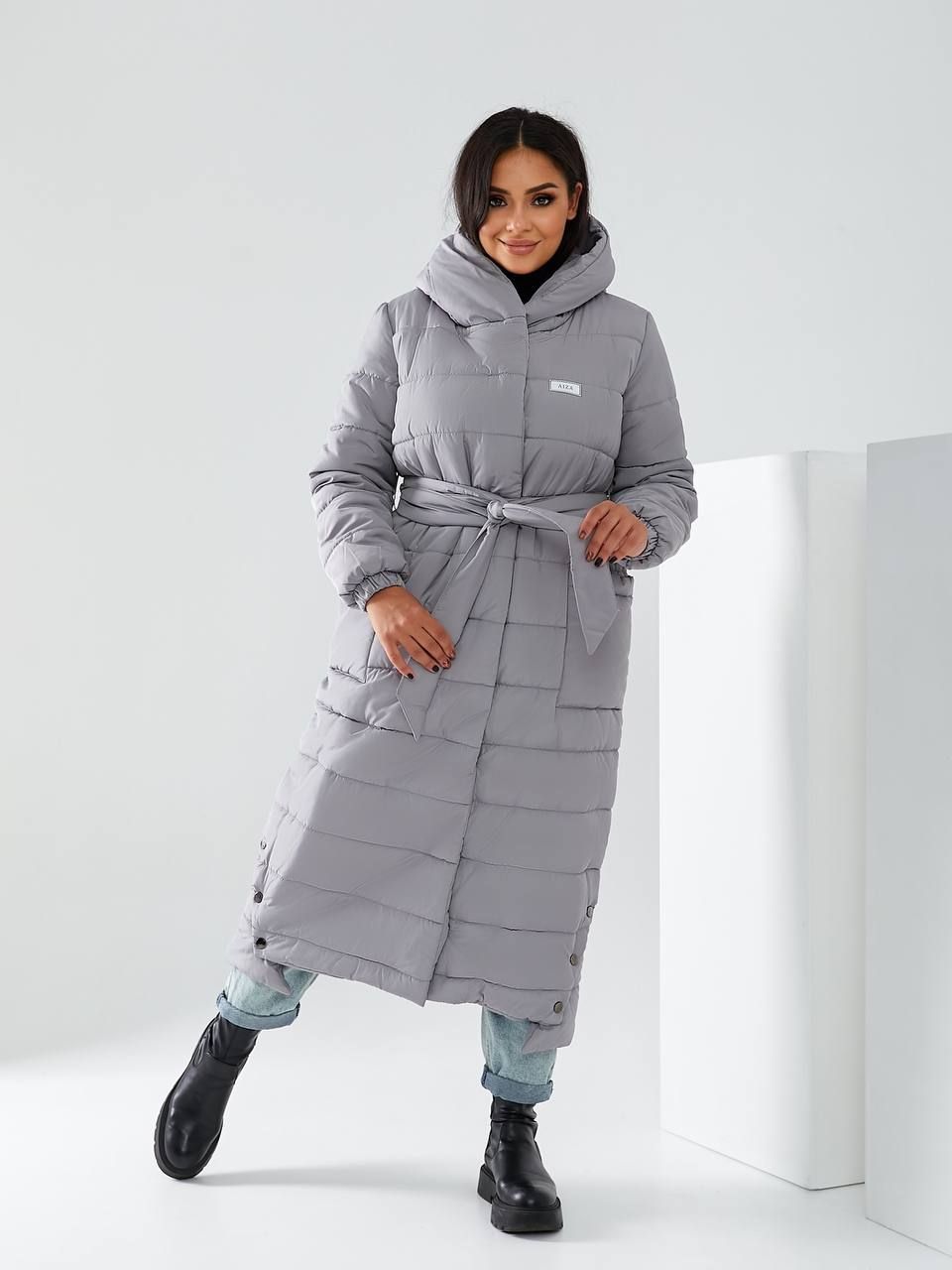 Пальто-пуховик довгий жіночий з капюшоном. Колір сірий.