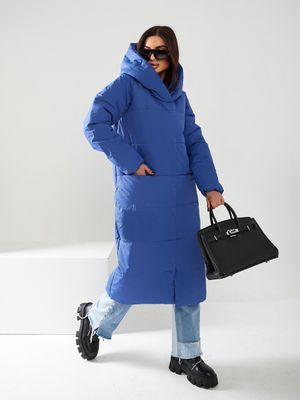 Жіноче зимове пальто оверсайз з капюшоном. Колір електрик