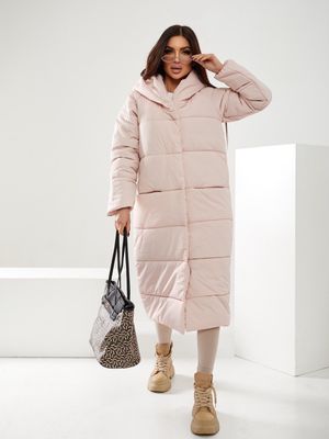 Жіноче зимове пальто оверсайз з капюшоном. Колір пудра