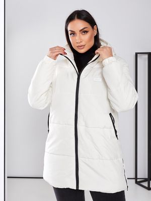 Жіноча зимова куртка середньої довжини. Колір айворі