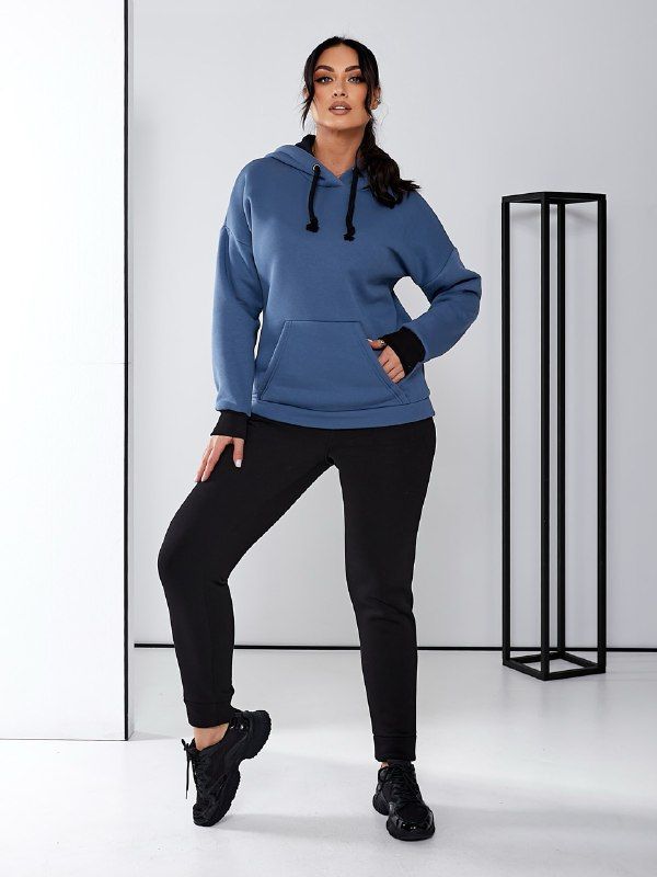 Спортивний теплий костюм жіночий синя кофта чорні штани