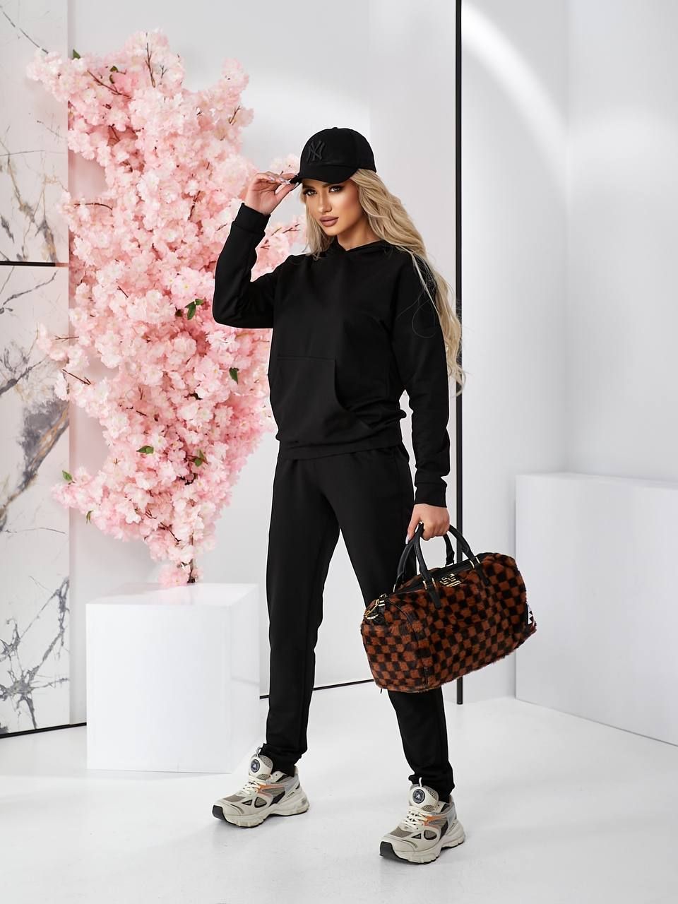 Жіночий спортивний весняний костюм, арт. А-420, колір чорний