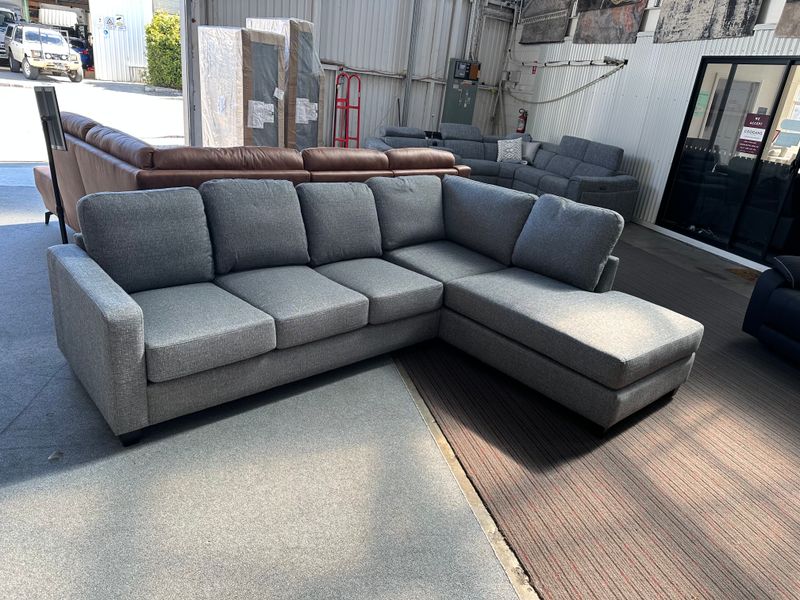 Brooklyn Corner Chaise Brooklyn Corner Chaise