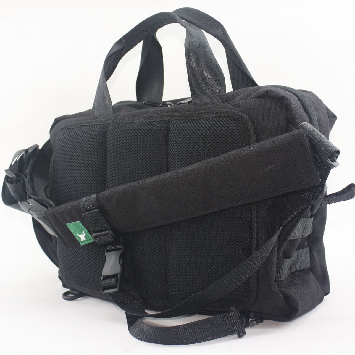 Mission Attaché