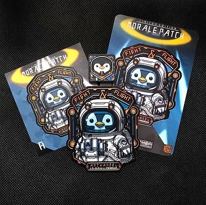 |M.A.M.U|-Penguin Fight &amp; Flight verSpace Limited Edition Set