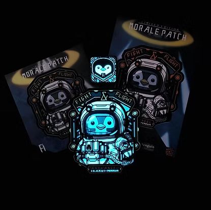 |M.A.M.U|-Penguin Fight &amp; Flight verSpace Limited Edition Set