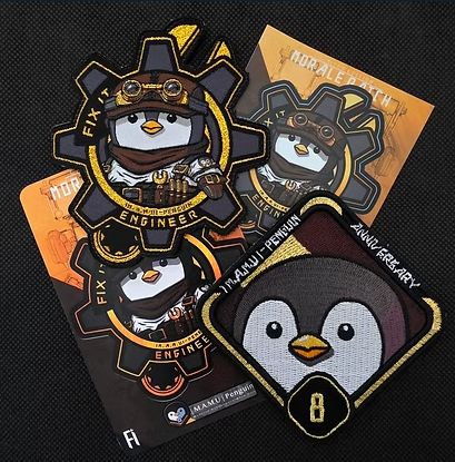 |M.A.M.U|-Penguin Fix It verSteamPunk Limited Edition Set