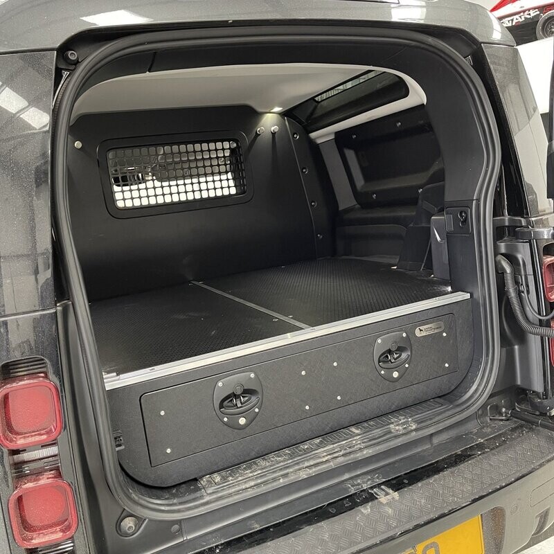 Ex-DisplayNew Defender 90 Commercial Vehicle Storage Drawers