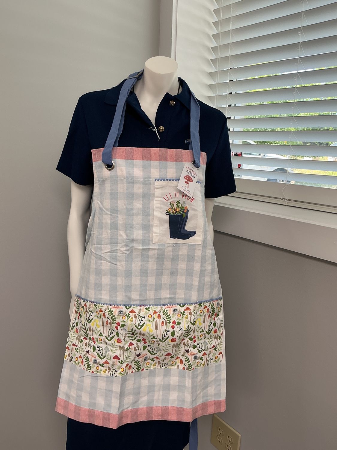 Let it grow apron