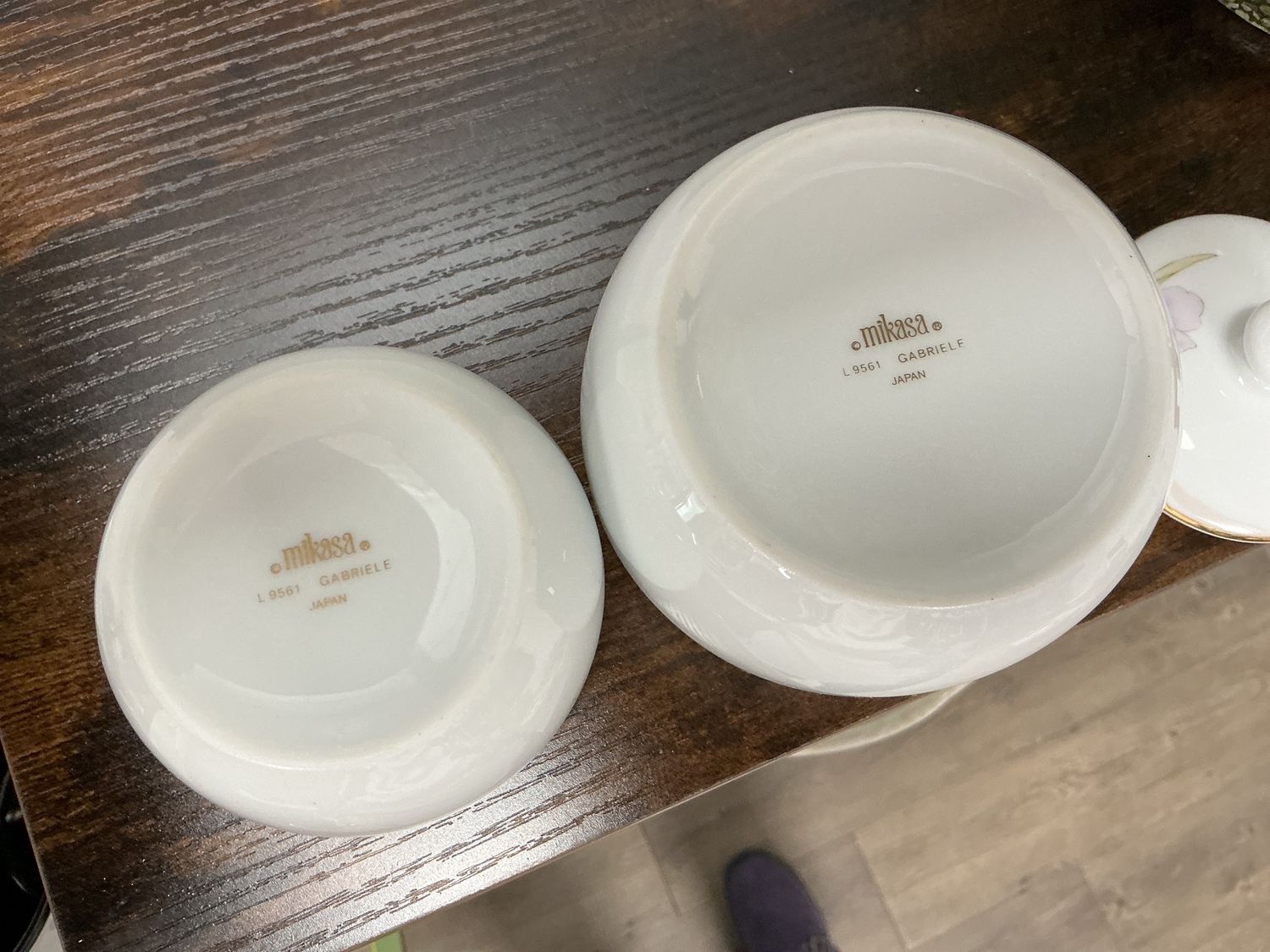 Gabrielle Sugar/creamer set