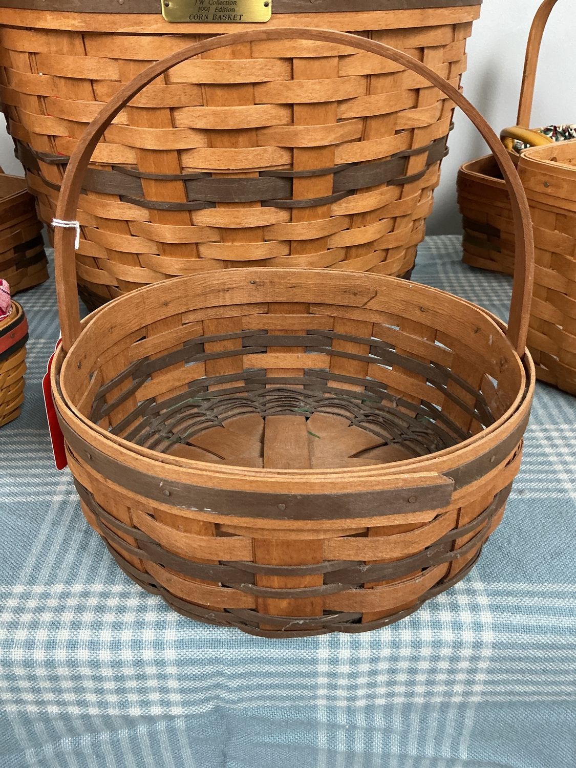 1989 round basket