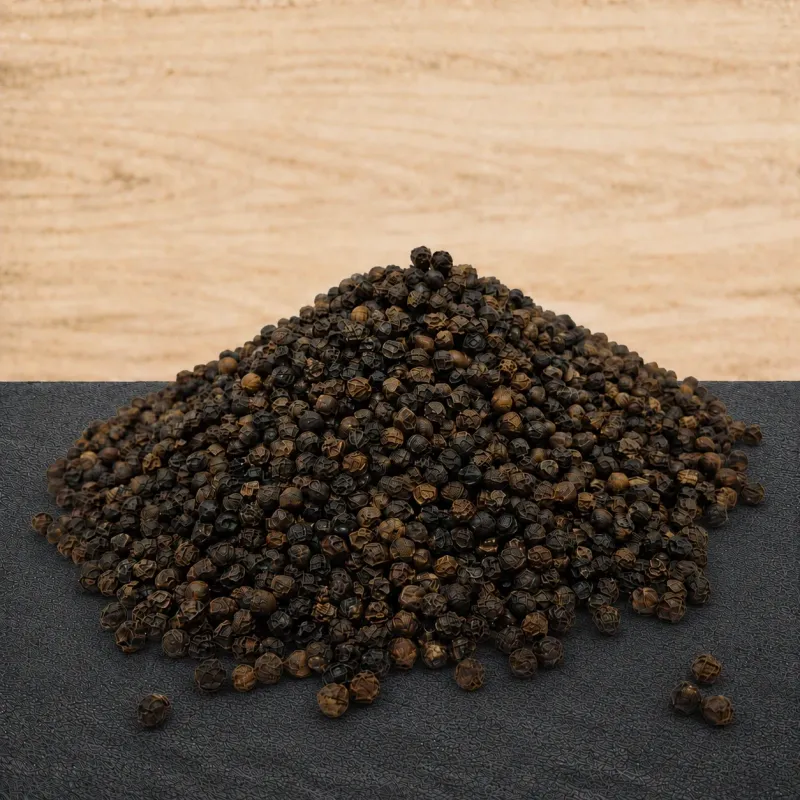 Tellicherry-Pfefferkörner 100 g TGSEB Tellicherry-Pfefferkörner 100 g TGSEB
