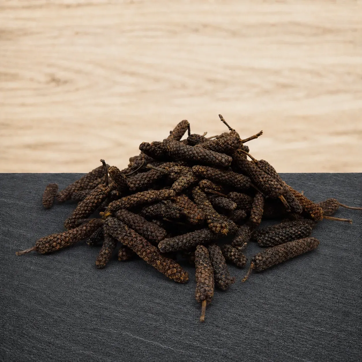 langer Pfeffer Stangenpfeffer (piper longum) 50 g langer Pfeffer Stangenpfeffer (piper longum) 50 g
