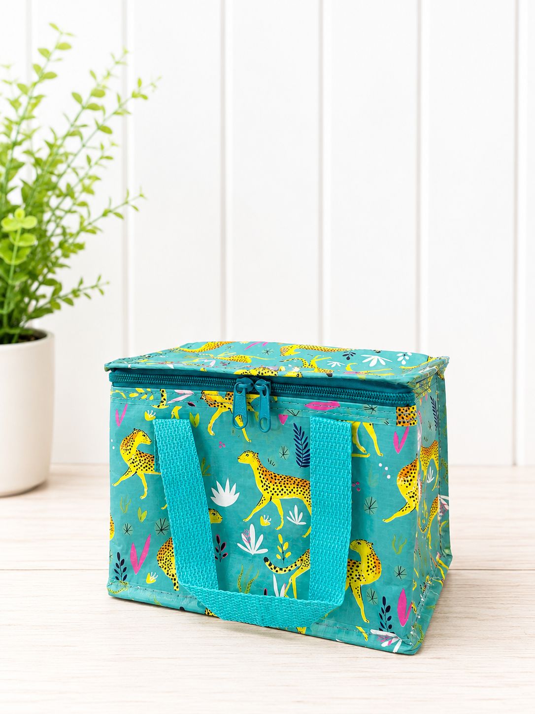 Rex London Insulated lunch bag - Cheetah Rex London Insulated lunch bag - Cheetah