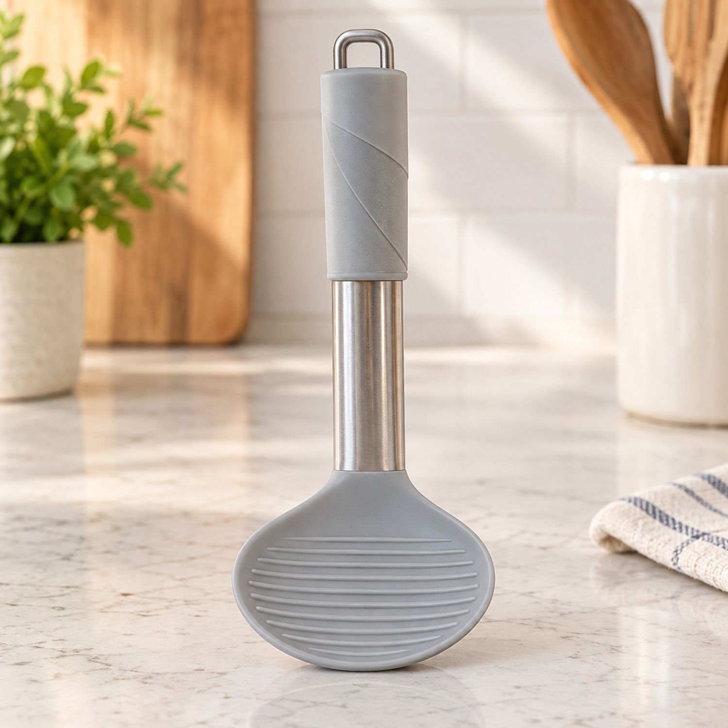 Stainless Steel Solid Spoon / Cuchara para Servir de Acero {HY-1026} (12/cs)
