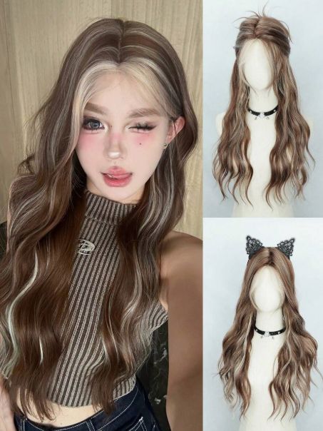 Lace Front Brown Wig w Highlights