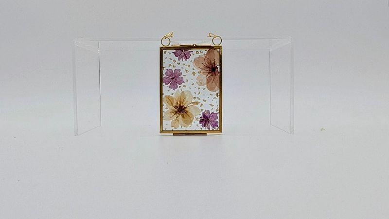 Pressed Bloom IV