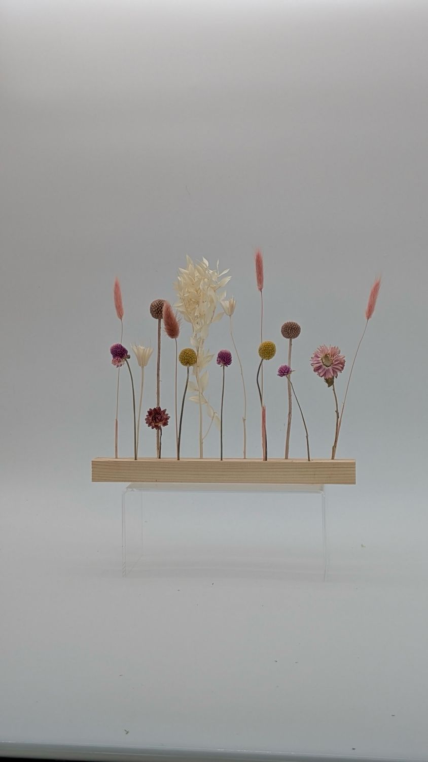 Soft Pastel Flower Bar