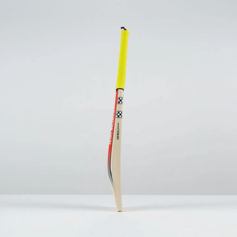 Gray Nicolls Stratos 1.1 300 Cricket Bat - Adult