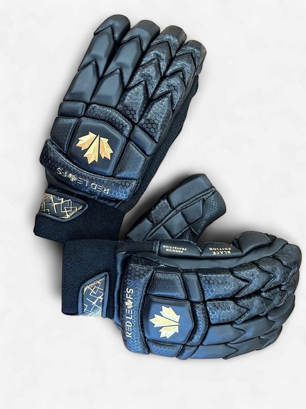 RLS Batting Gloves - Black Edition