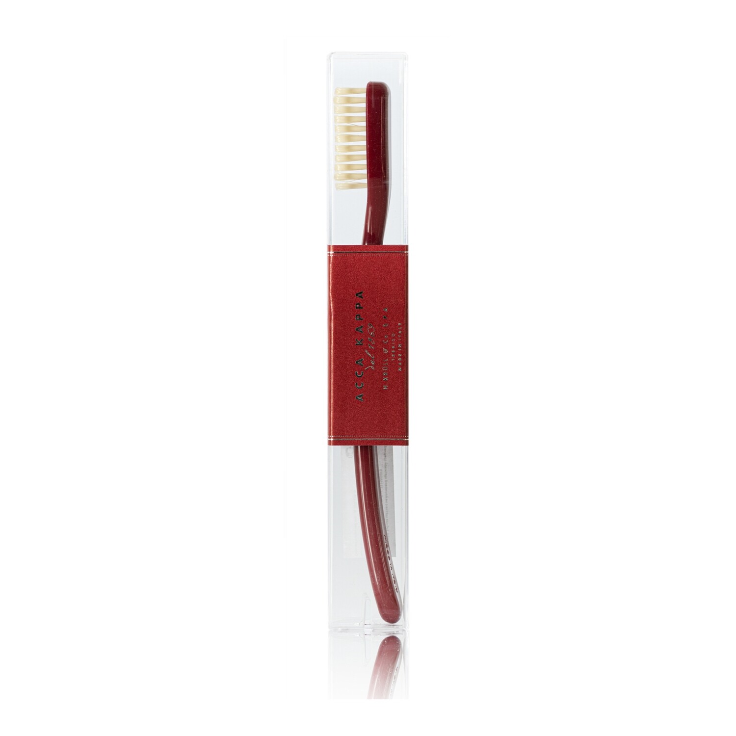 Зубная щетка ACCA KAPPA с нейлоновой щетиной средней жесткости (цвет Venetian Red) Зубная щетка ACCA KAPPA с нейлоновой щетиной средней жесткости (цвет Venetian Red)