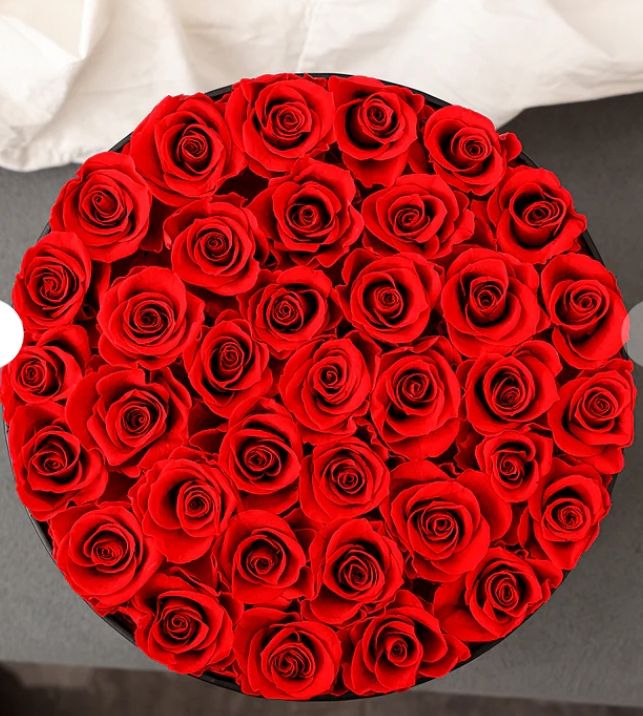 Roses Bouquet Box with Real Roses