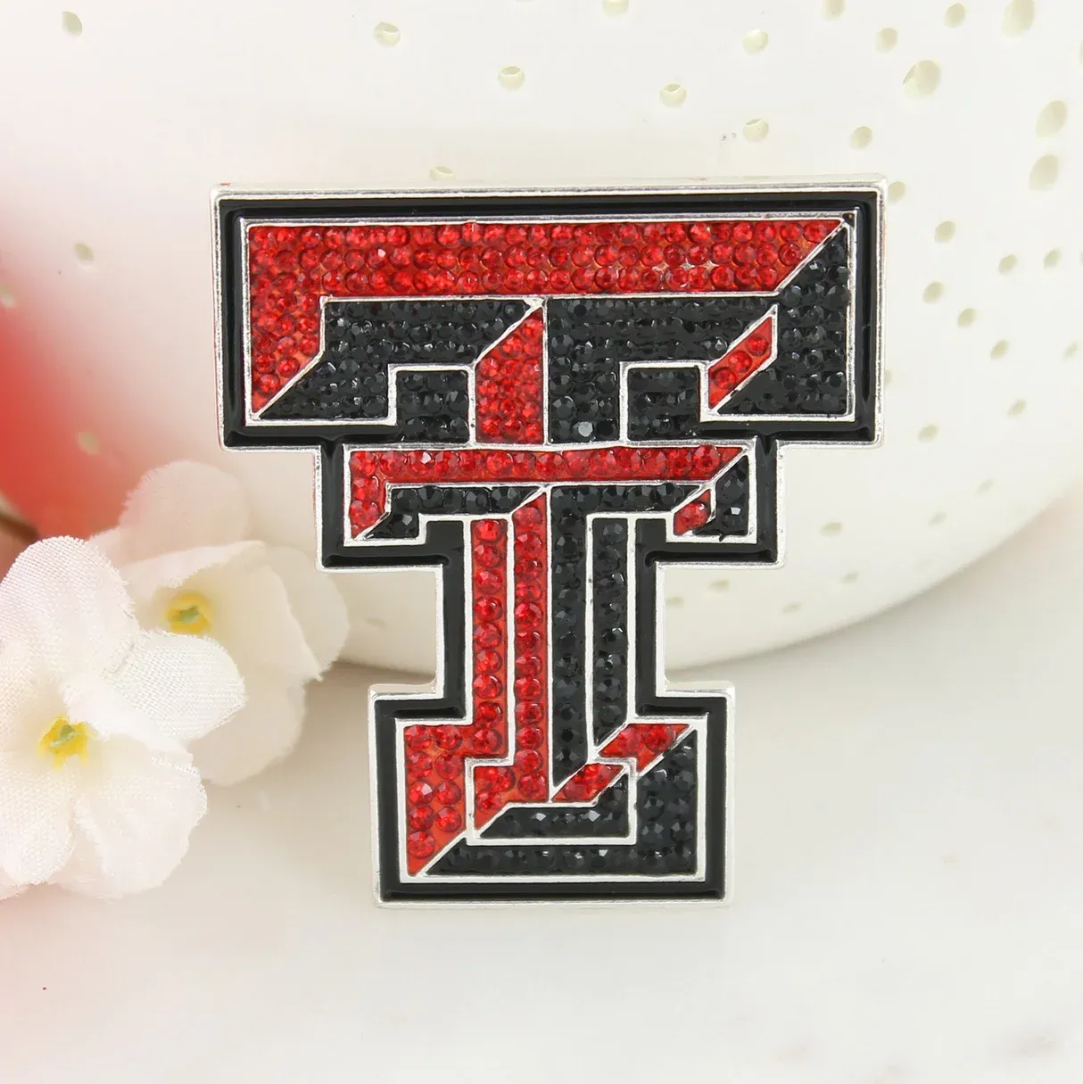 Double T Crystal Pin