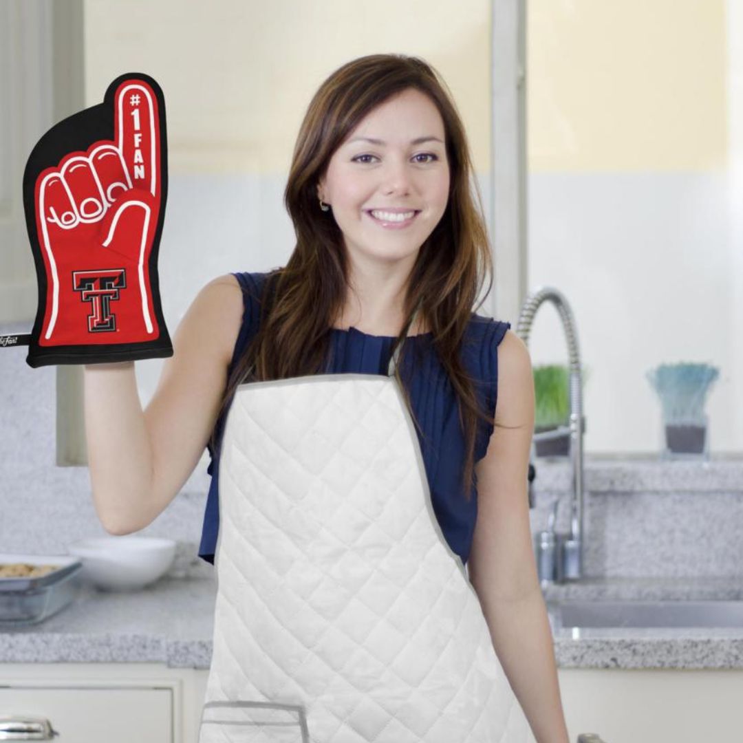 #1 Fan Oven Mitt