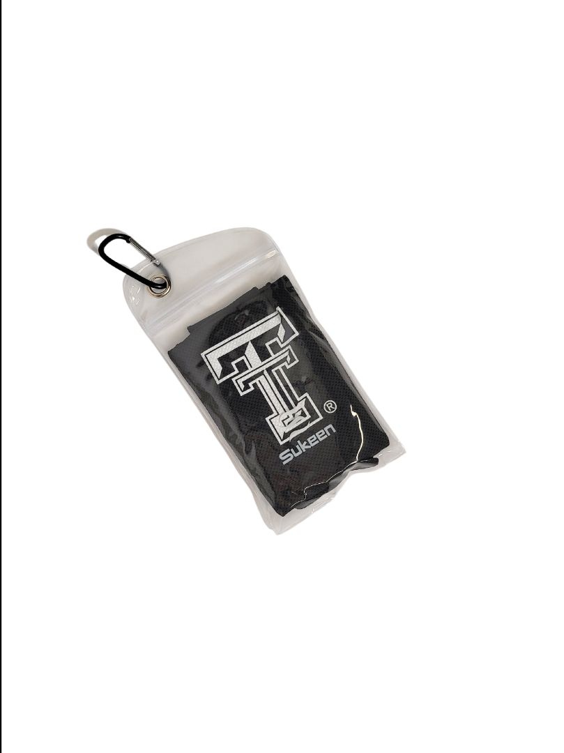 Cooling Towel with Carabiner Carry Pouch