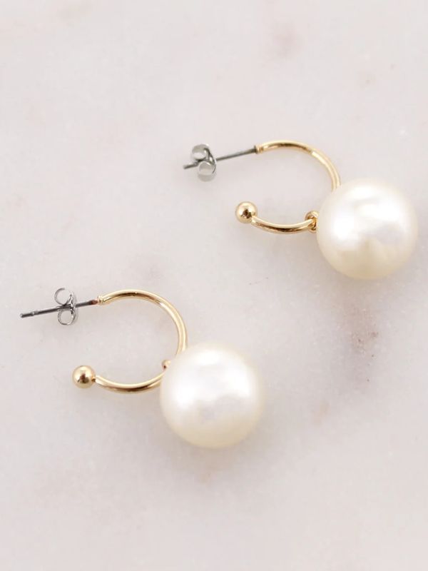 Pearl Gold Hoop Earrings