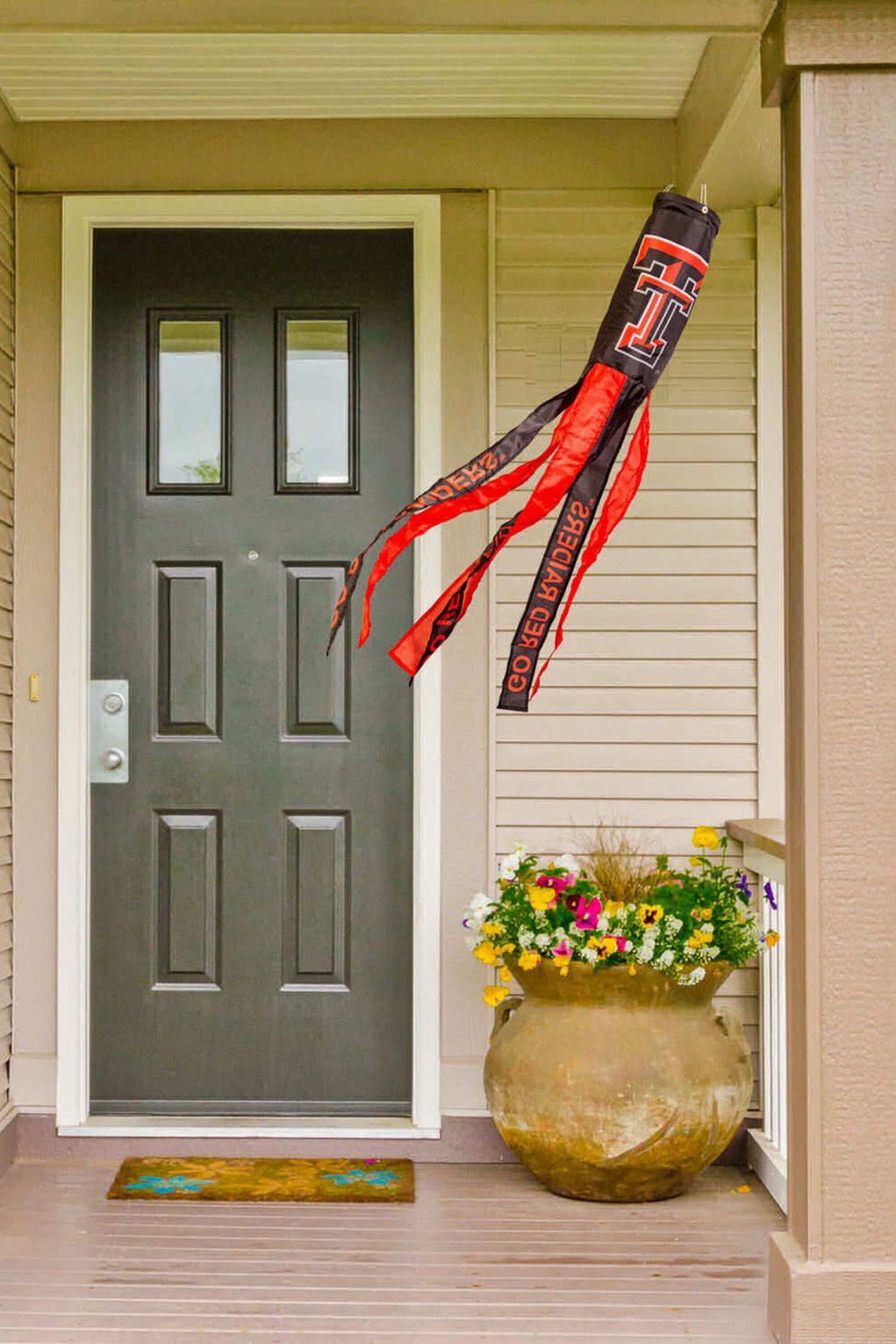 Windsock - 40" Black &amp; Red