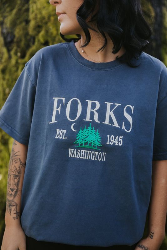 Tees/Crewnecks/Hoodies