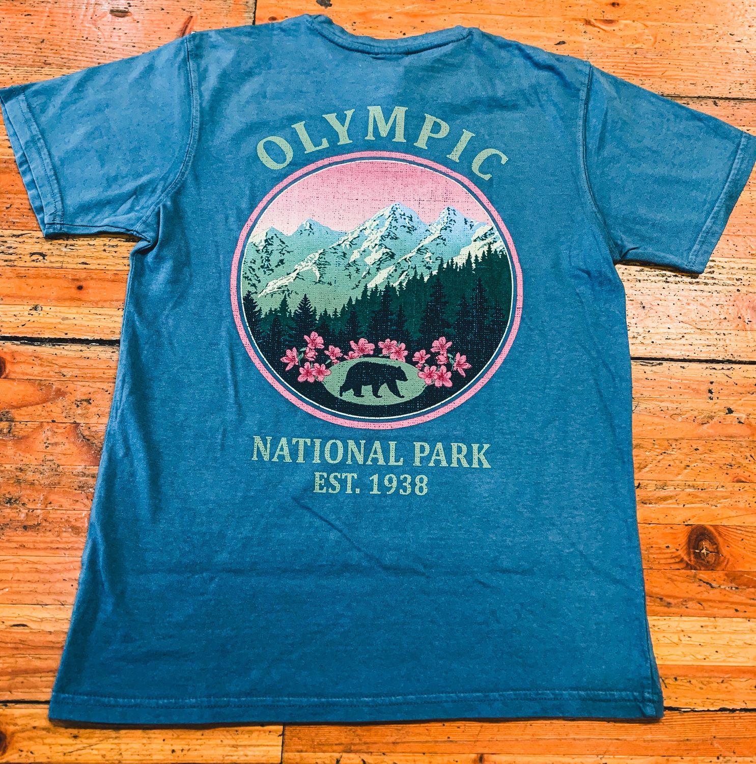 Olympic National Park Black Bear Short Sleeve Tee, Color: Blue jean, Size: X-Small