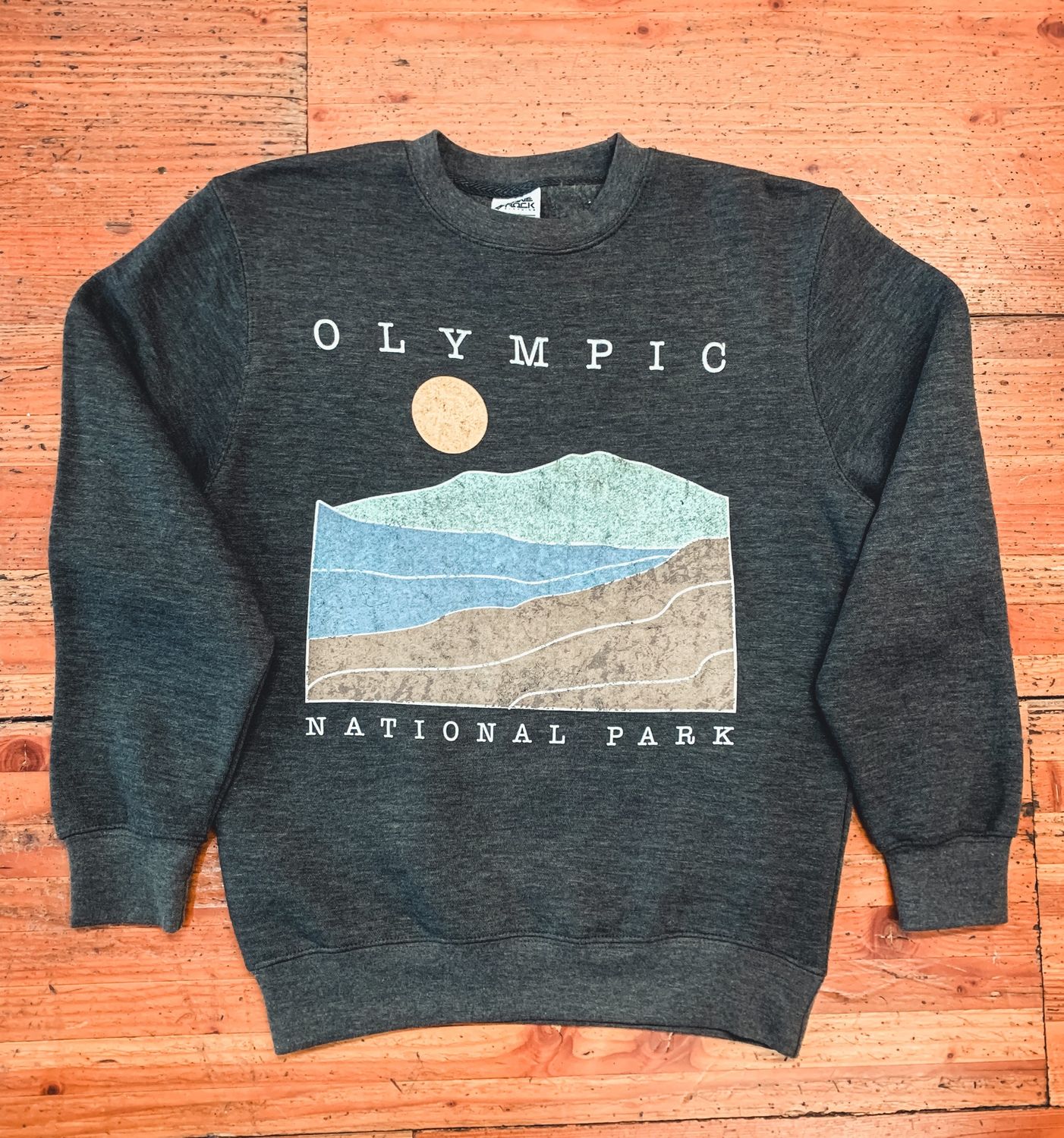 Olympic National Park Distressed Mountain Sunset Crewneck Sweater, Color: Charcoal Heather, Size: X-Small