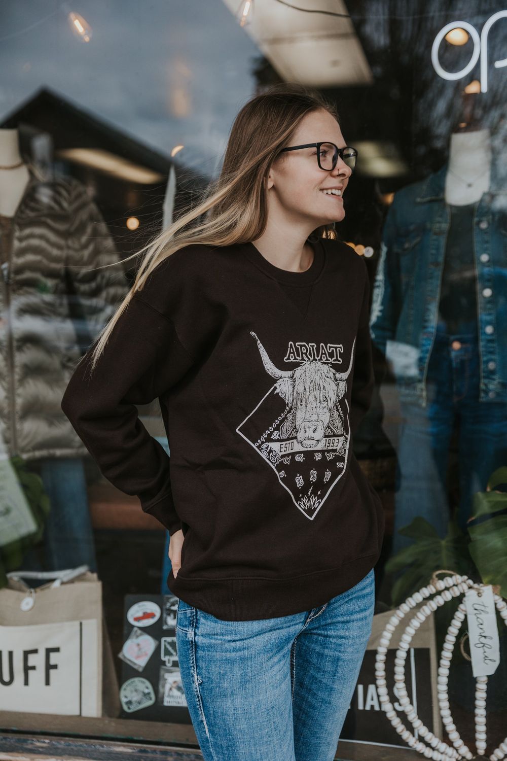 Ariat Taurus Oversized Crew Sweatshirt