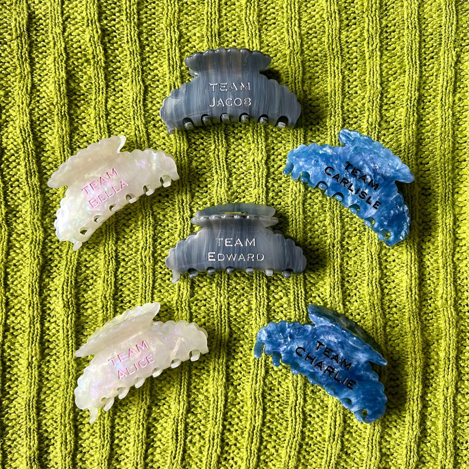 Team Claw Clip: Team Bella