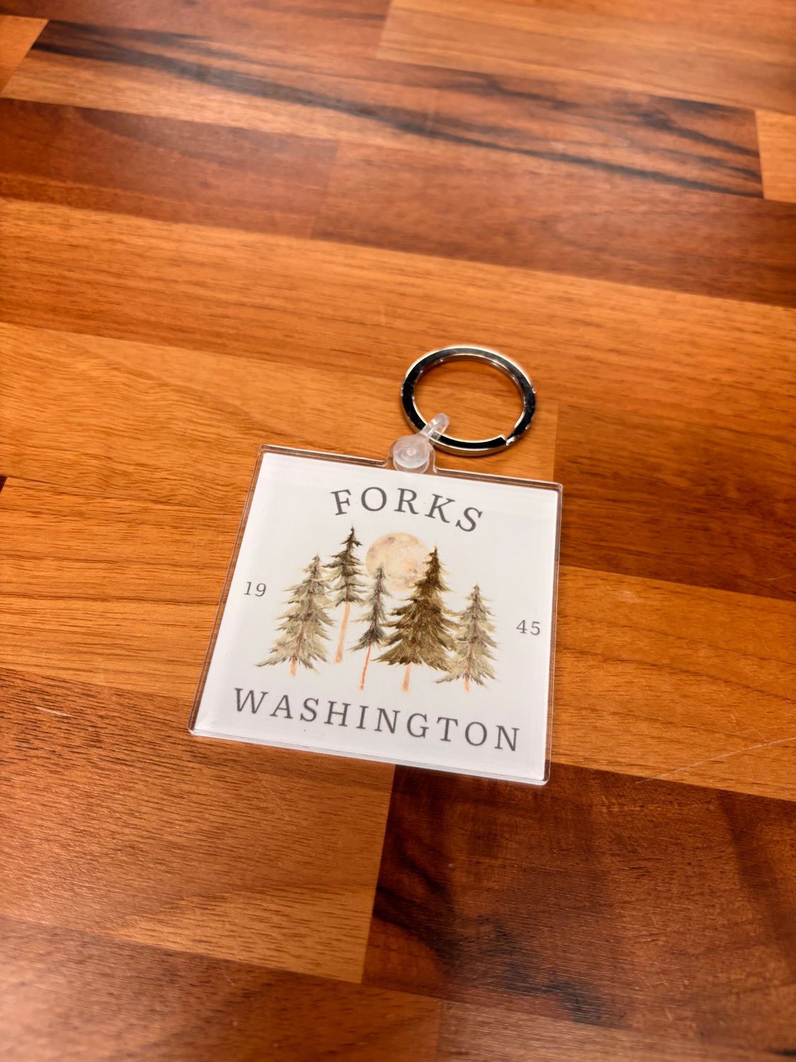 Forks, WA Trees Keychain