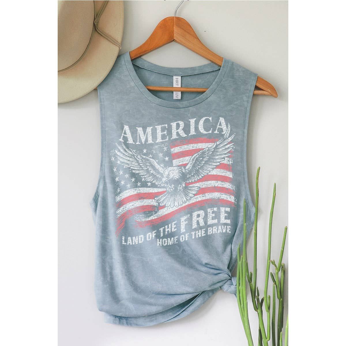 AMERICA LAND OF THE FREE GRAPHIC TANK TOP: MINERAL VINTAGE BLUE / XL