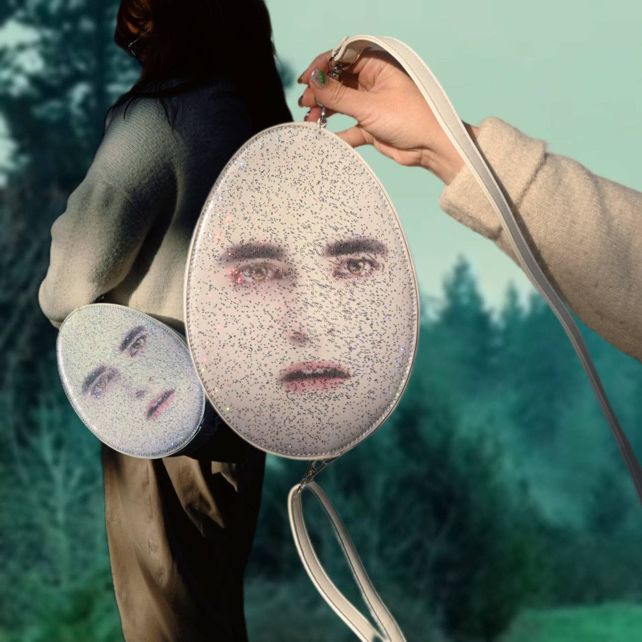 Eggward Bag