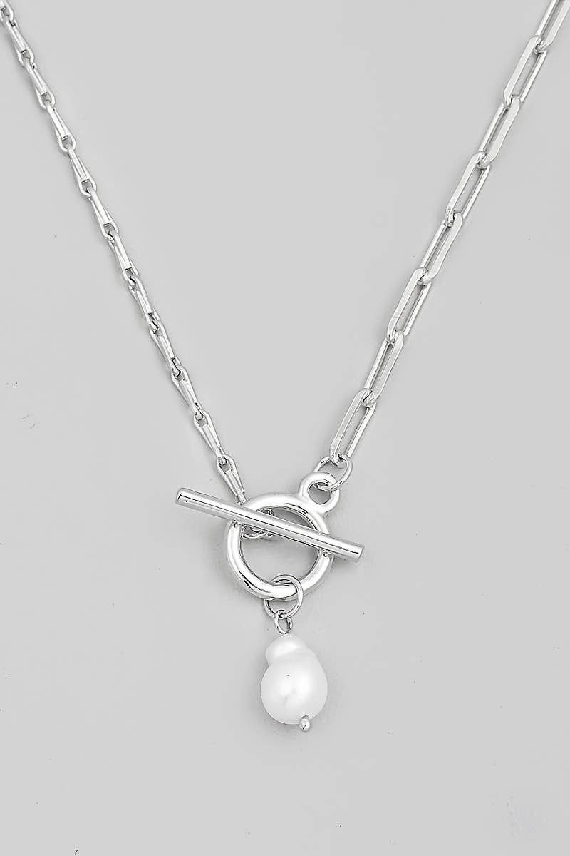 Toggle Chain Pearl Charm Necklace: S