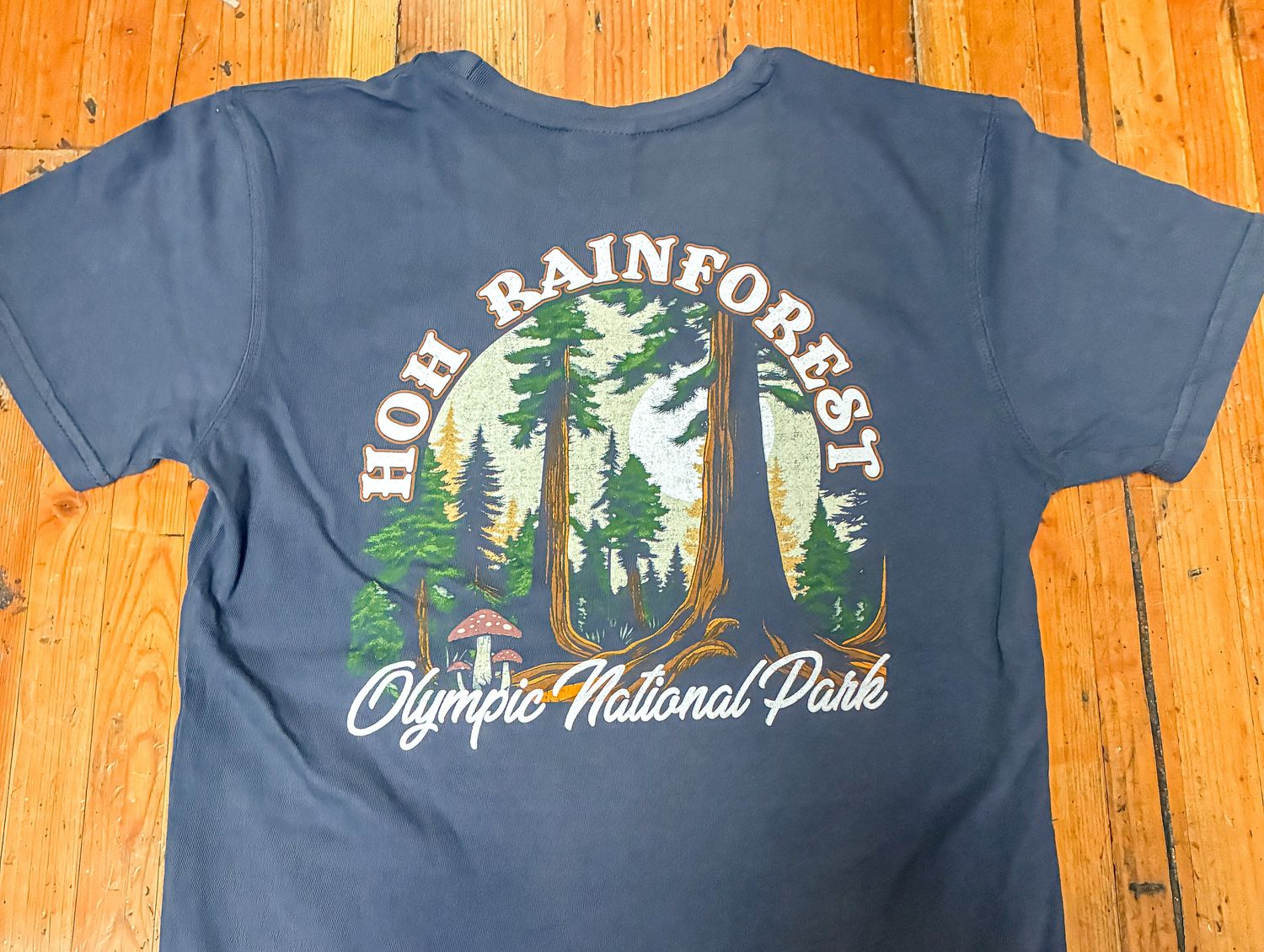 HOH Mossy Olympic National Park Short Sleeve Tee, Color: Navy, Size: X-Small