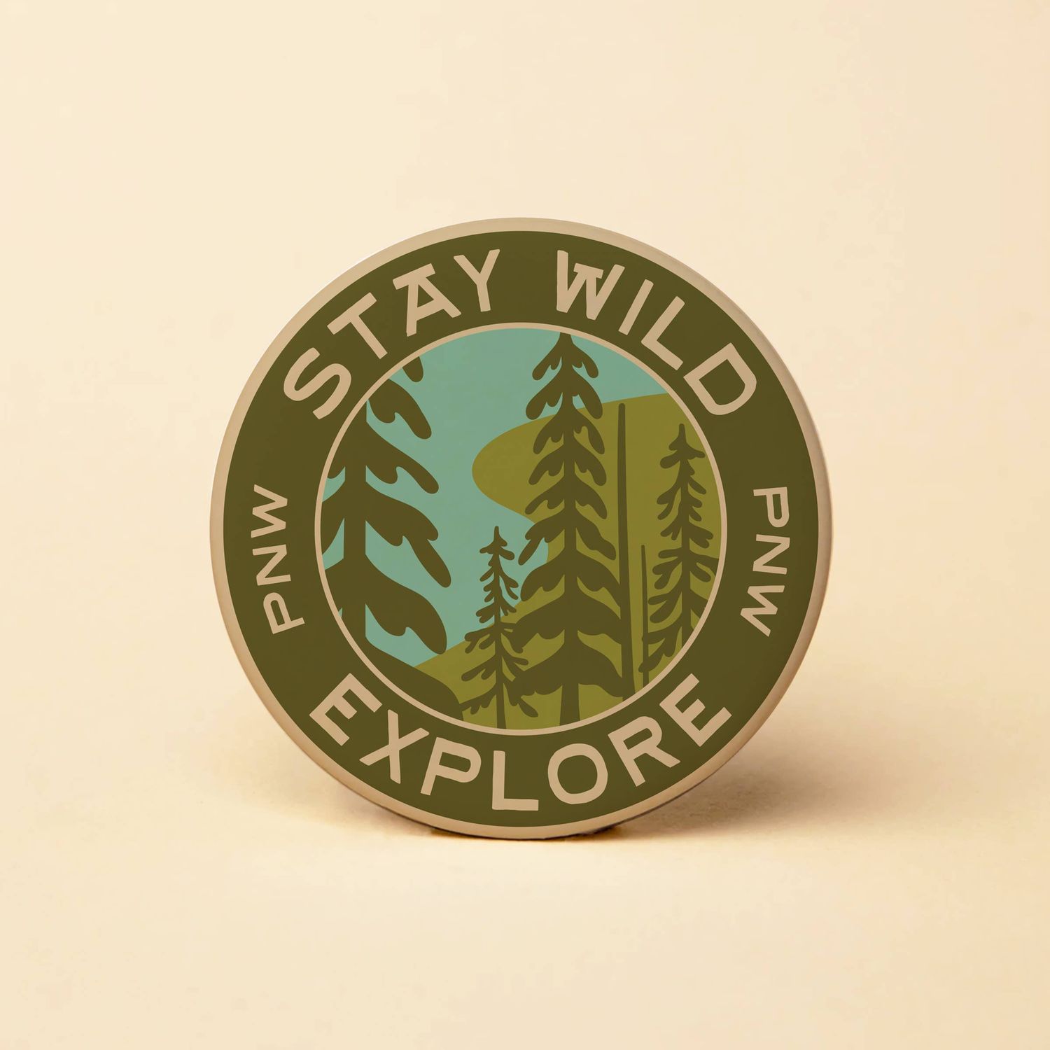 Explore Round Magnet