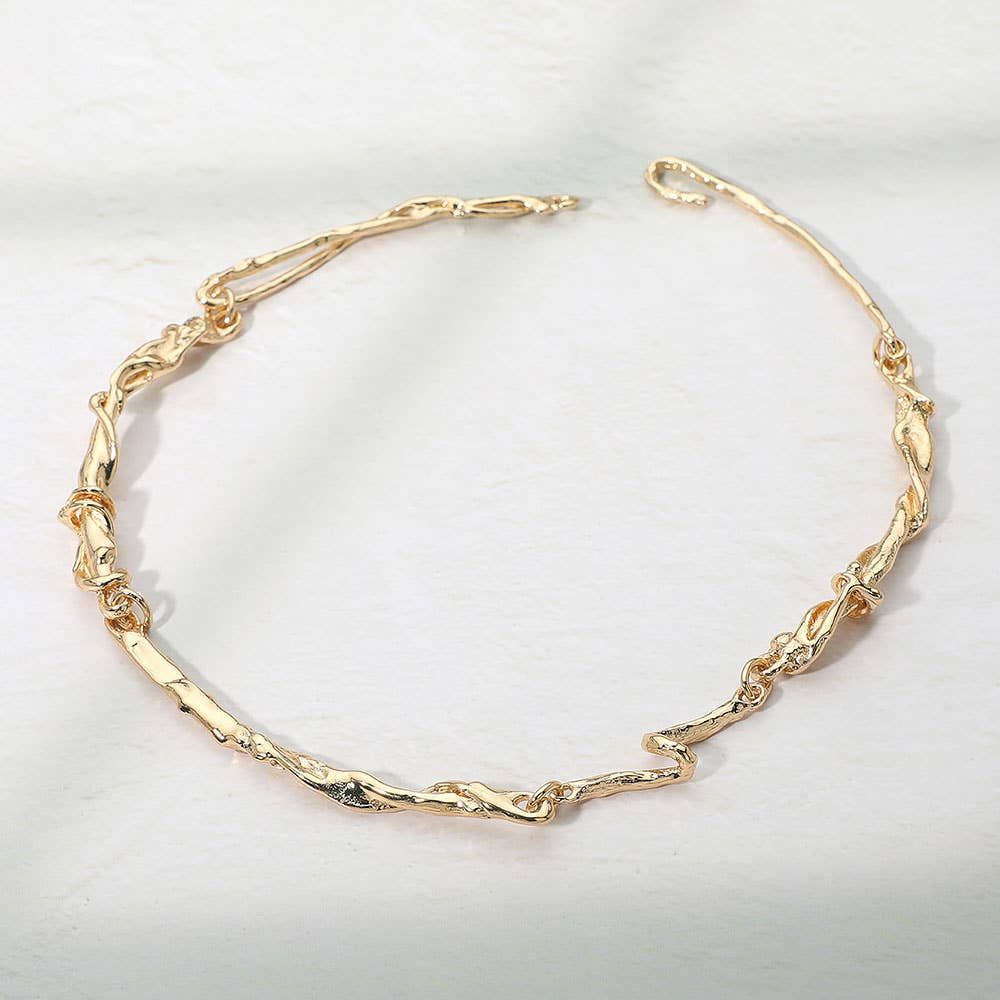 Organic Metal Twisted Chain Necklace: Gold