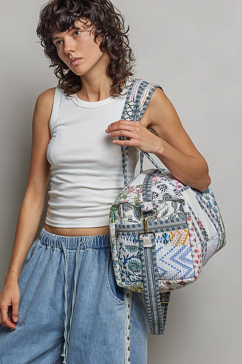 Adjustable Strap Quilted Patchwork Shoulder Bag: IVORY MULTI