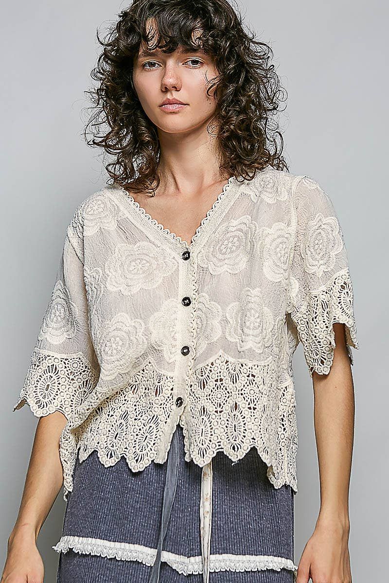 Crochet Trim Neckline Short Sleeve Jacket Top: NATURAL / OS