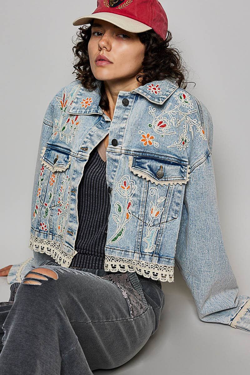 Floral Embroidery Lace Trim Denim Jacket: DENIM