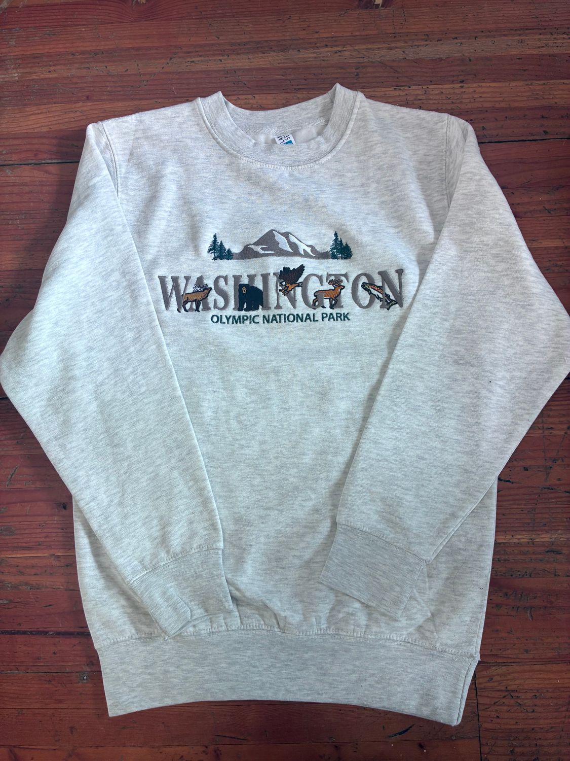 Washington Animals Embroidered Crewneck, Color: Oatmeal, Size: Small