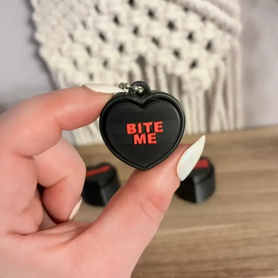 3d Printed Bookish Conversation Hearts Fidget Clicker - Bite Me