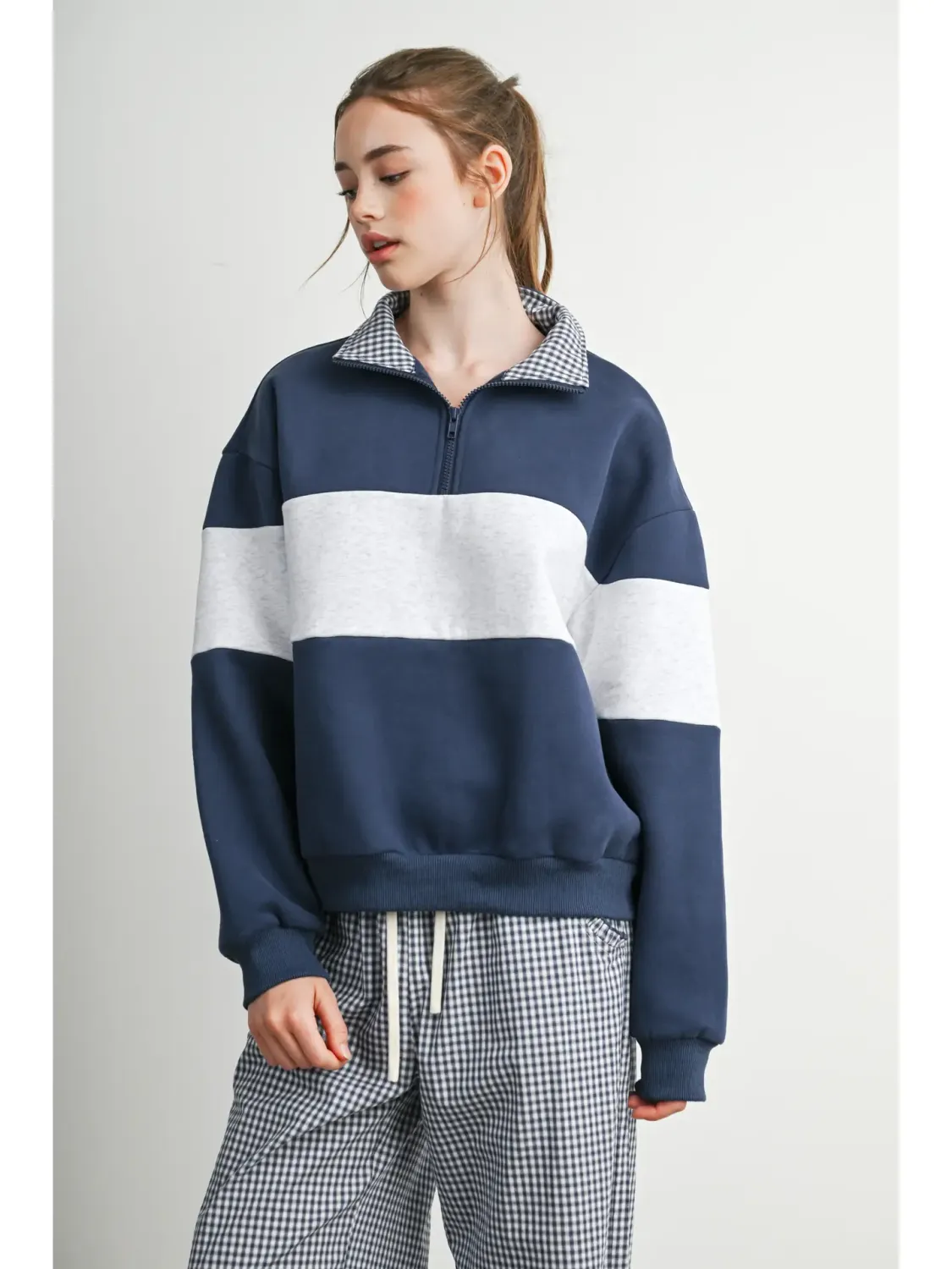 Colorblock Quarter-Zip Sweatshirt-BMT8510
